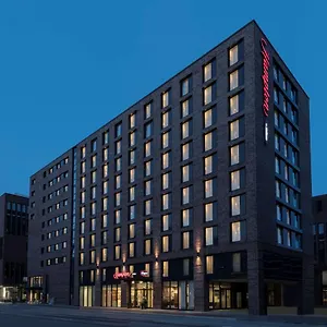 Hampton By Hilton Centre Hotel